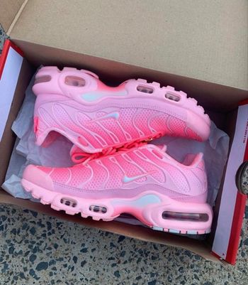 Nike tn Atlanta rose 41