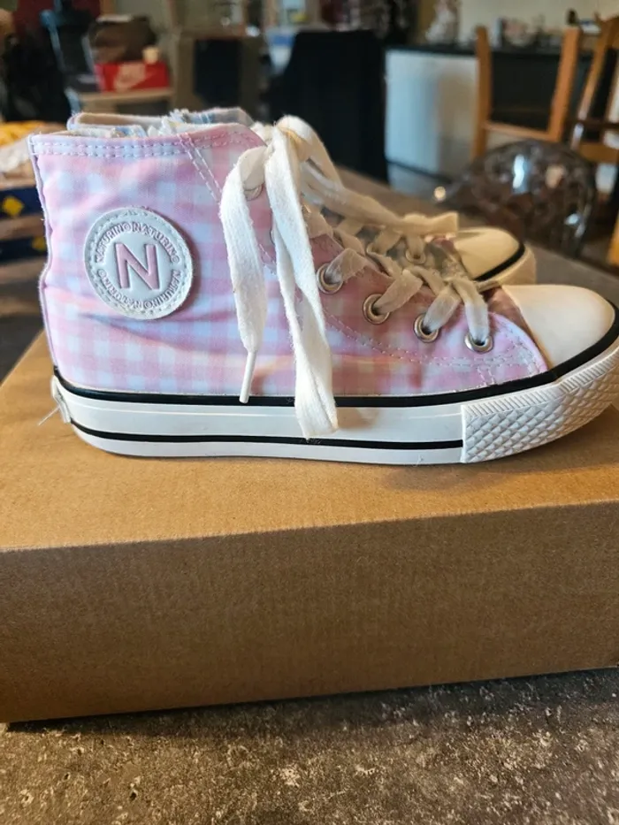 Chaussures Naturino pointure 32