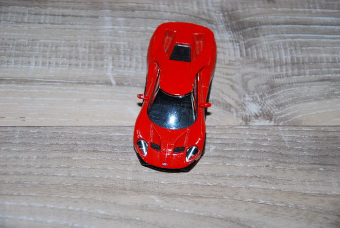 Majorette 1/63 Ford GT Rouge - photo numéro 3