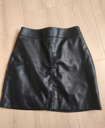Mini Jupe smili cuir taille 34