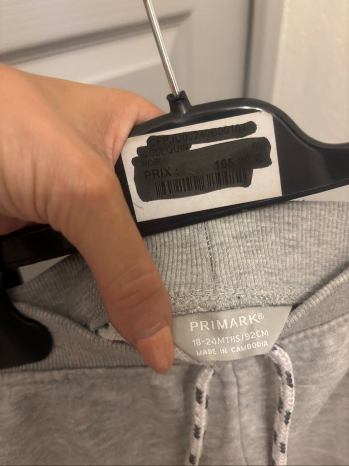 2 joggings primark 18/24 mois - photo numéro 5