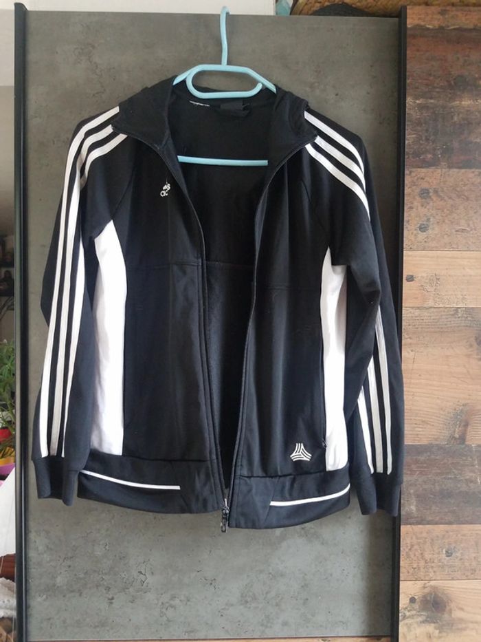 Veste à capuche