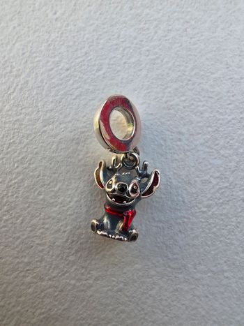 Charm stitch disney 