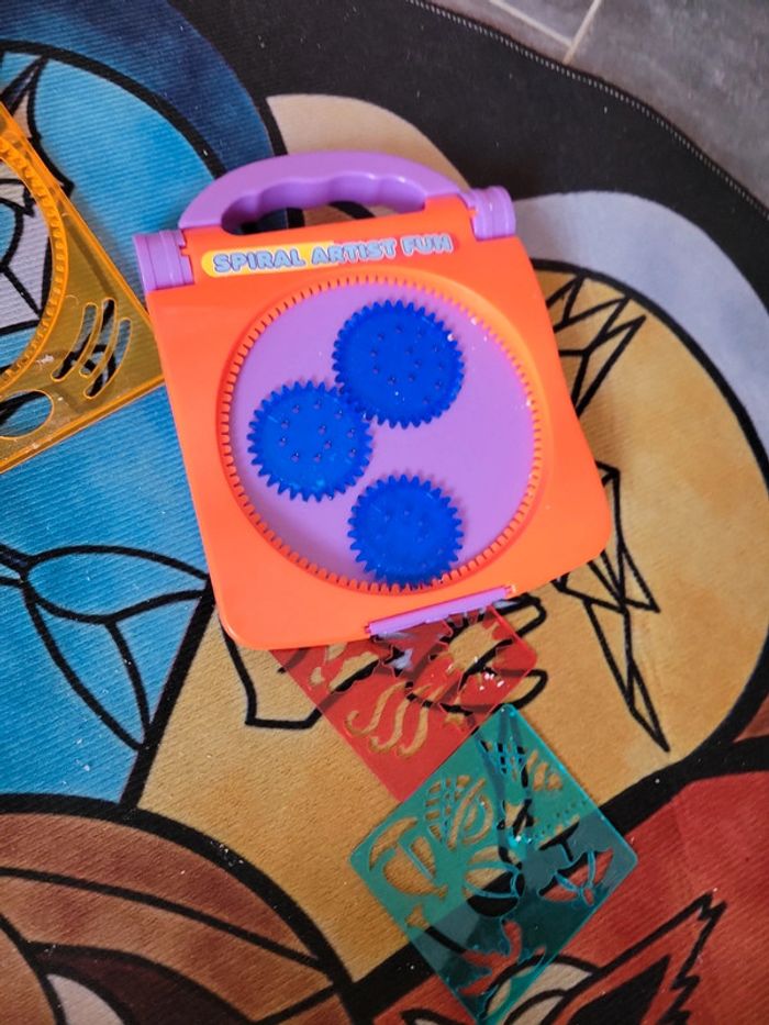 Gros lot de mandataire dessin avec figurine et support - photo numéro 6