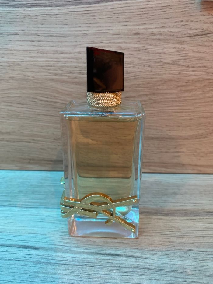Eau de parfum libre Yves saint laurent - photo numéro 3