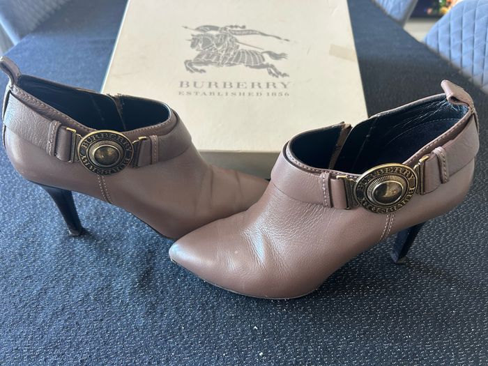 Bottine cuir Burberry - photo numéro 2