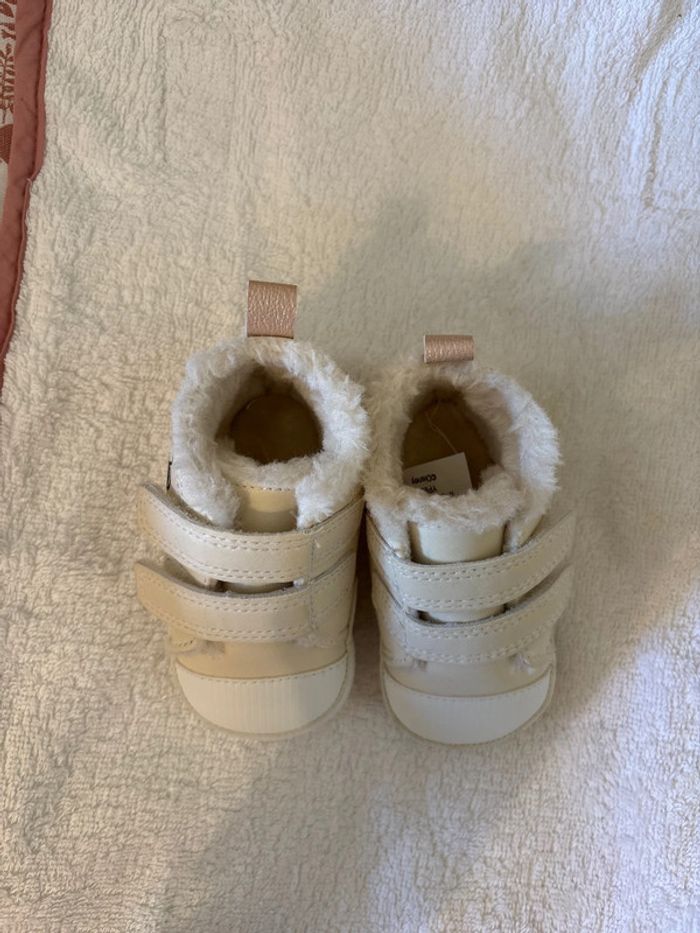 Chaussures bébé Minnie Disney 3-6 mois - photo numéro 6