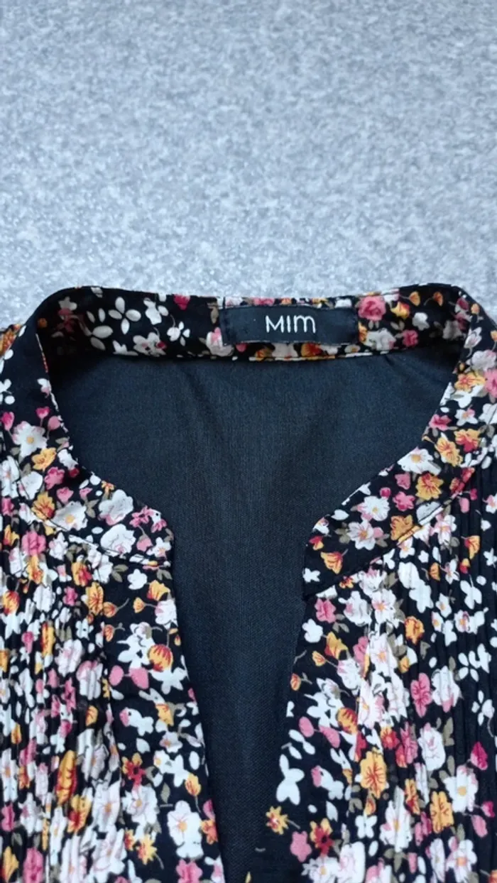 Robe 👗 neuve marque MIM
Taille S
Tissu gaufré - photo numéro 5