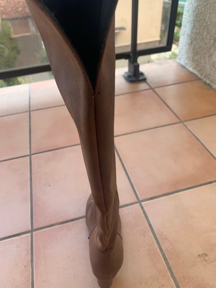 Vends magnifique, paire de bottes neuf - photo numéro 7