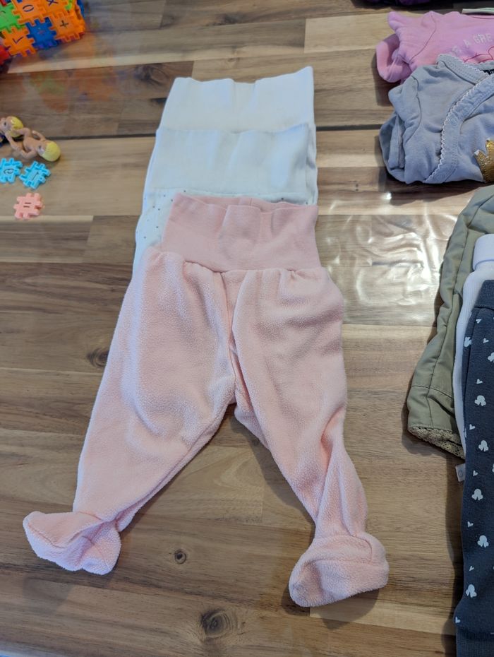 Lot vêtements bébé 1mois - photo numéro 2