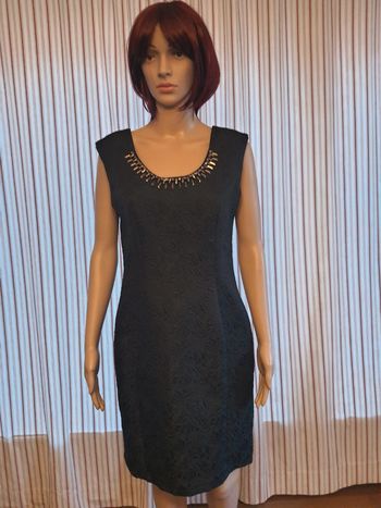 Jolie Robe noir Luxe Collection taille L