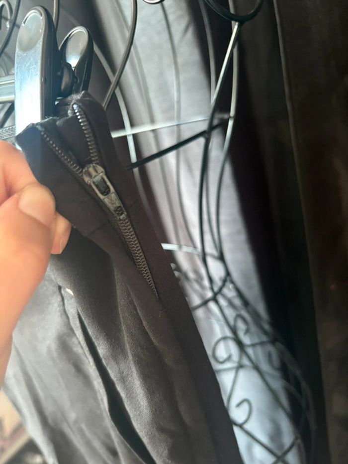 Pantalon H&M taille 36 – Fermeture latérale – Très bon état - photo numéro 4
