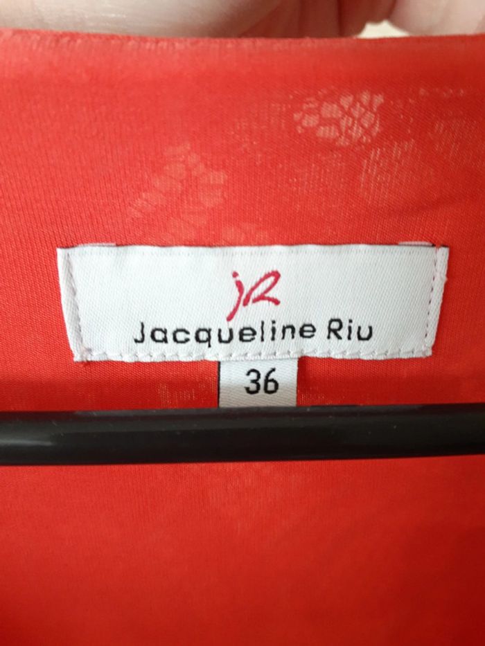 Robe à dentelle corail taille 36-38 - photo numéro 3