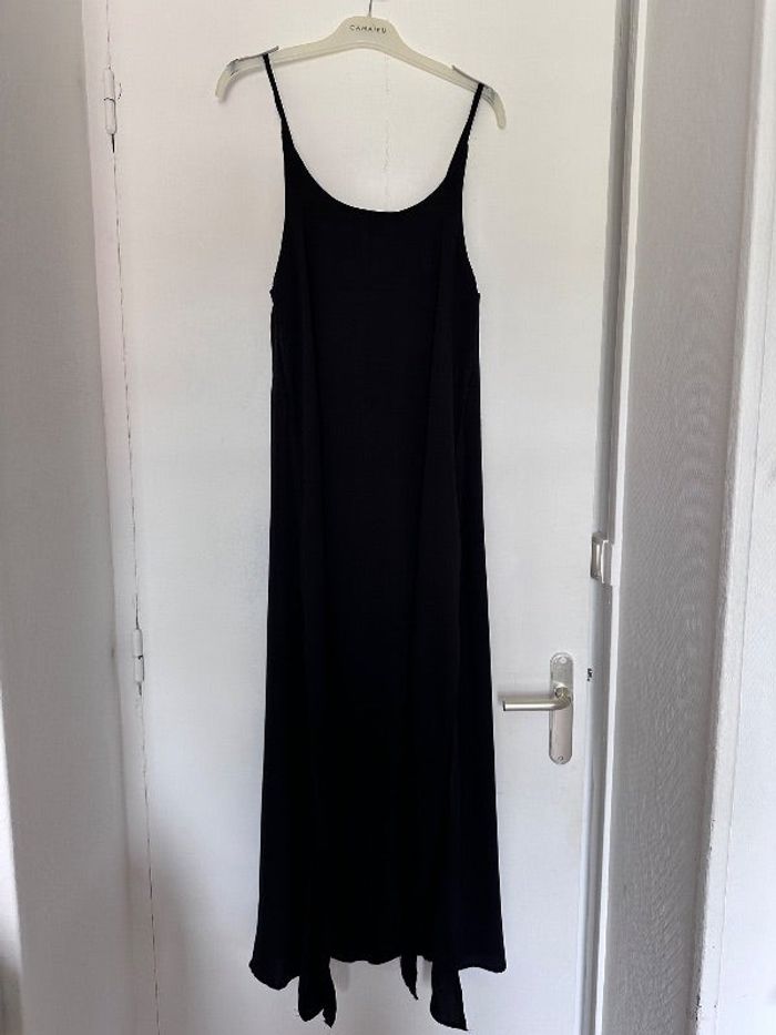 Robe longue noire