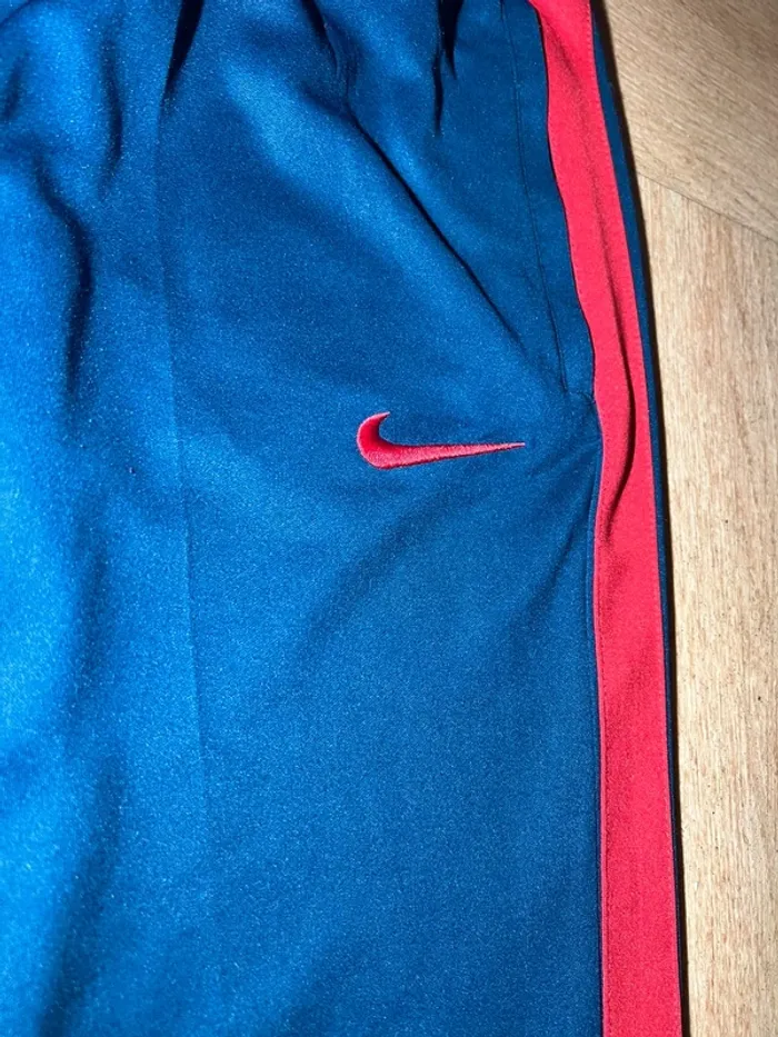 Jogging vintage Nike Paris ( PSG ) - photo numéro 8