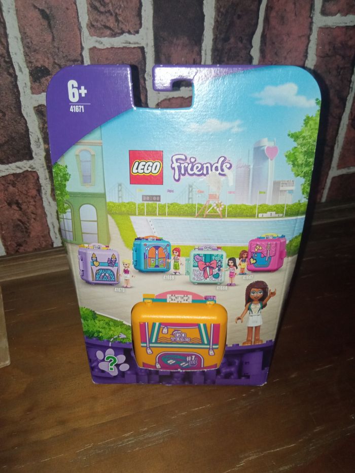 Cube lego Friends