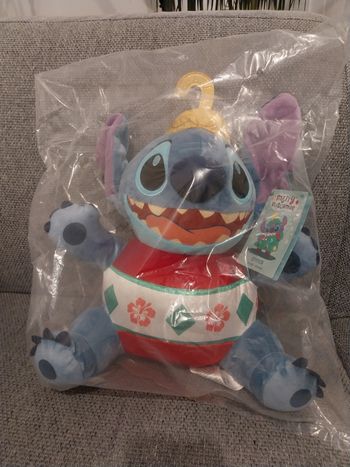 Peluche Stitch Noël 