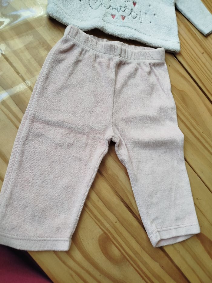 Pyjama - photo numéro 2