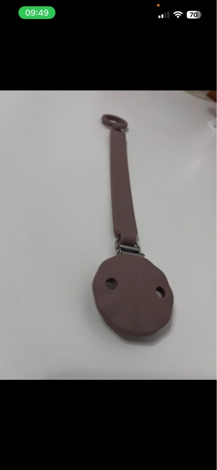 Attache tétine - photo numéro 4