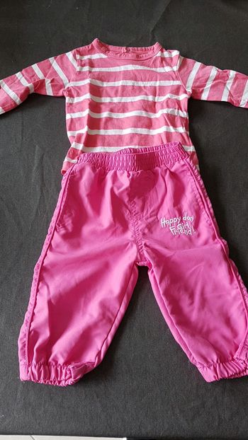 Ensemble tee shirt + jogging