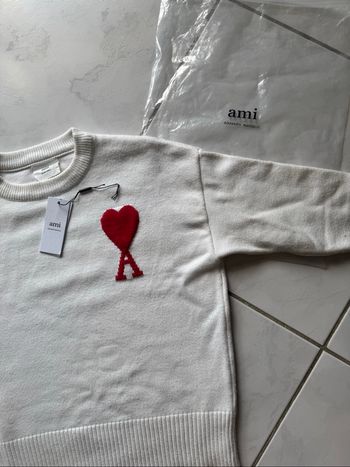 Pull Ami Paris