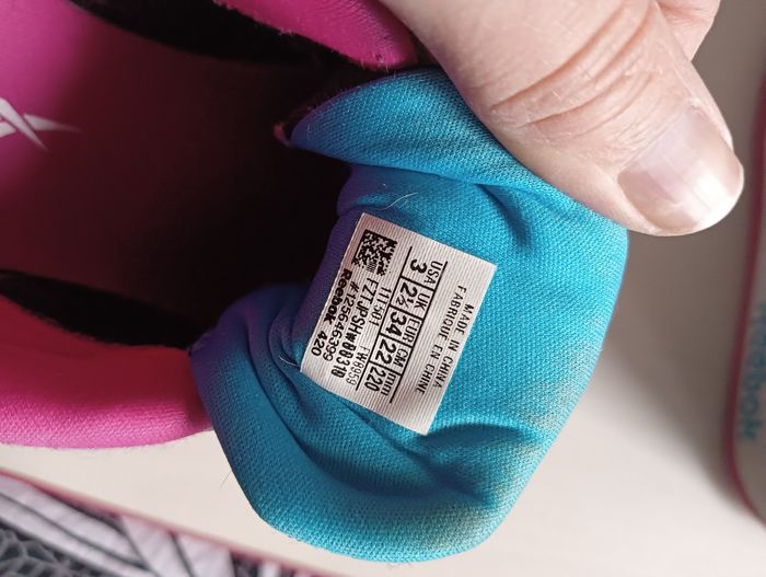 Baskets REEBOK taille 34 - photo numéro 7