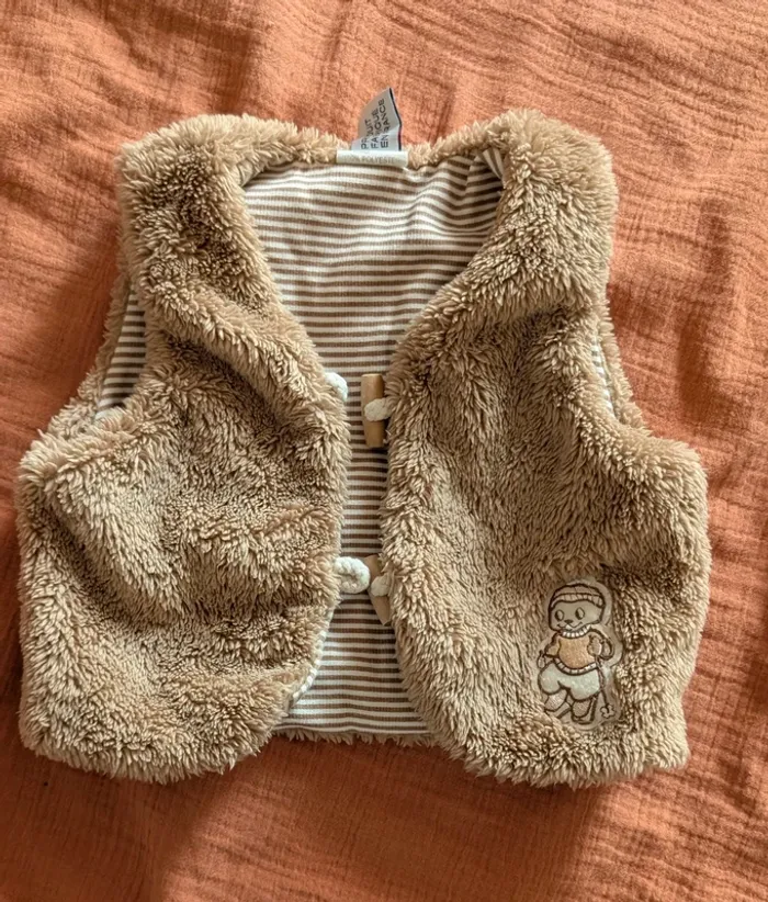 Gilet sans manche 6 mois