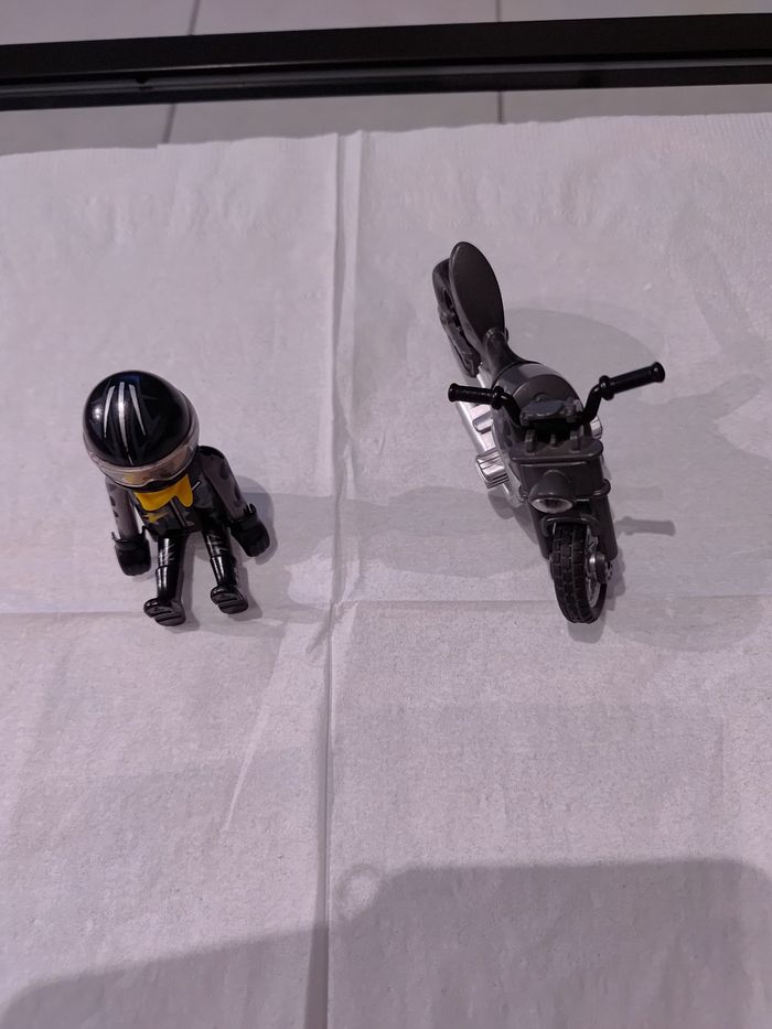 Moto custom. Playmobil n°5118 - photo numéro 2