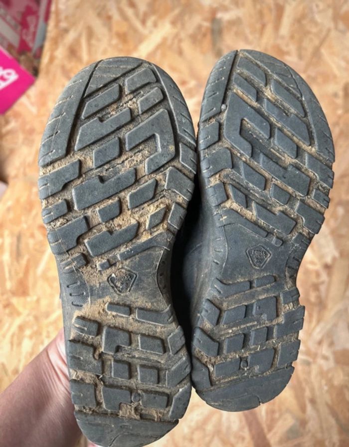 Chaussures de marches décathlon 34 - photo numéro 4