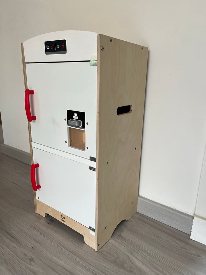 Frigo congélateur en bois Hape jouet d’imitation - photo numéro 7