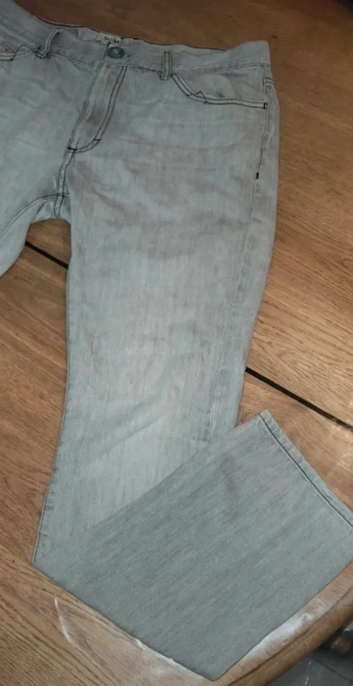 Jeans gris Volcom Stone 42 - photo numéro 2