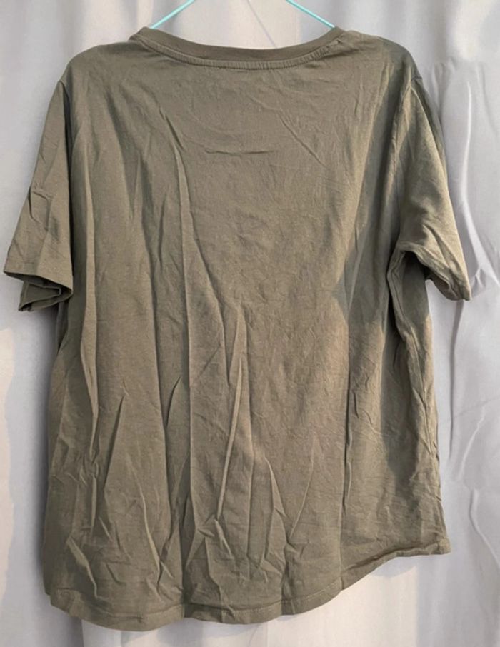 Teeshirt kaki taille L - photo numéro 3