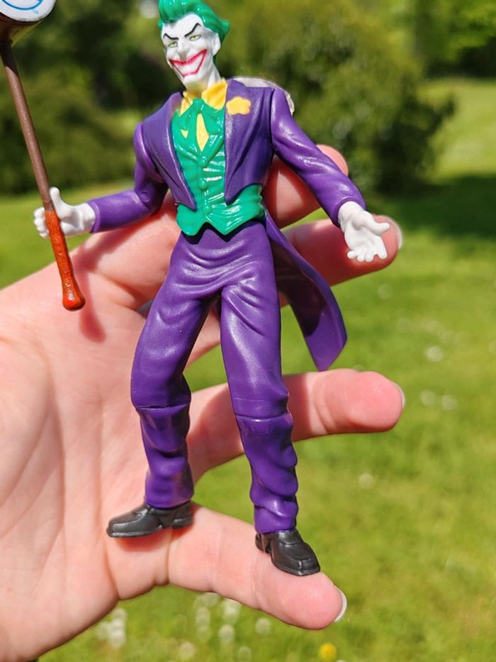 Figurine joker - batman - kinder maxi - photo numéro 3