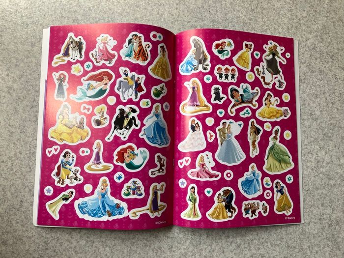 Lot de 3 livres d’activités et coloriages enfants (3€) - photo numéro 2