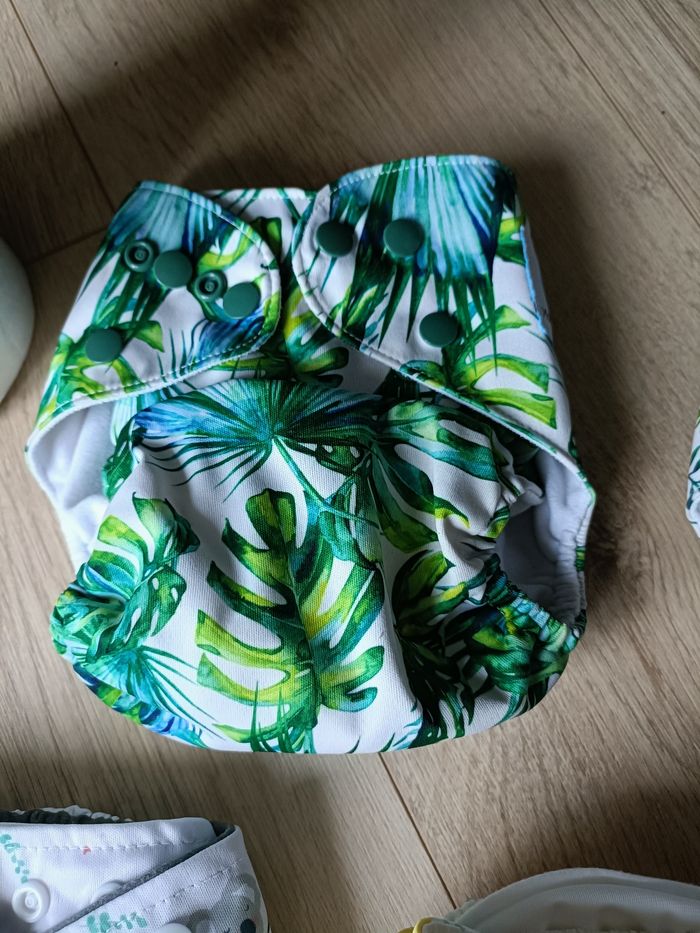 Couche lavable neuve jamais servie - photo numéro 4