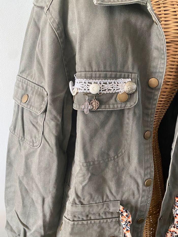 Veste style militaire kaki upcyclé taille 38 cache cache - photo numéro 2
