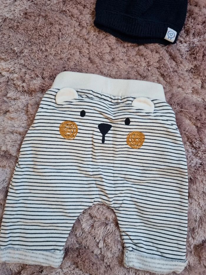 Pantalon et bonnet - photo numéro 2