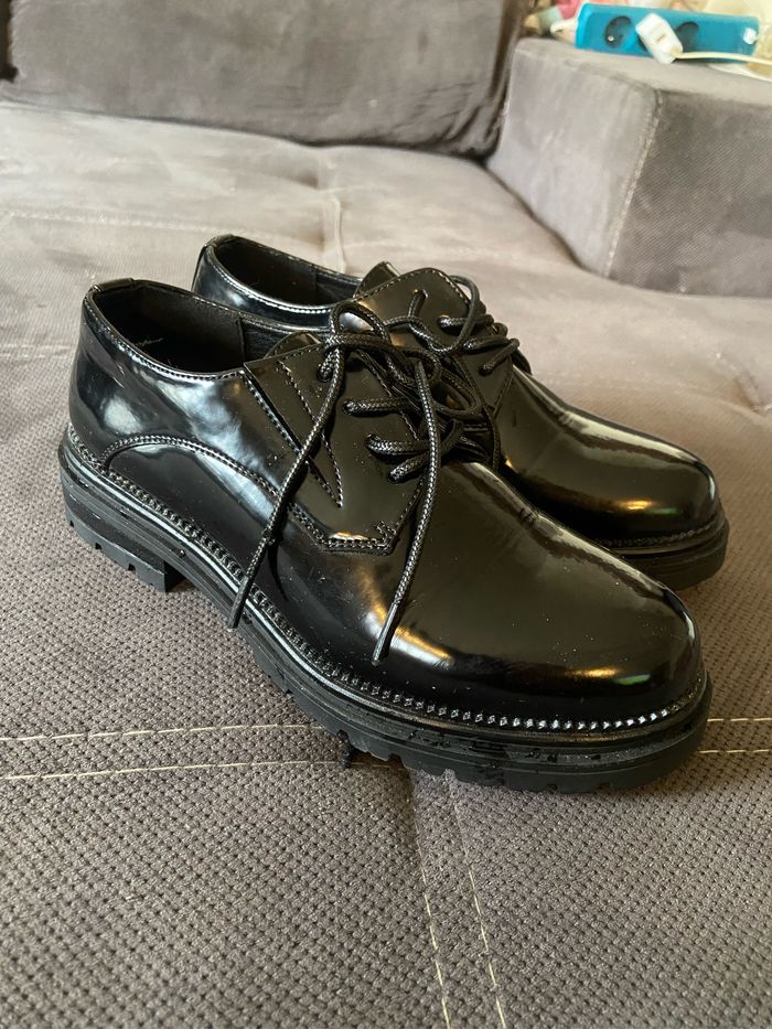 chaussure vernis noir - photo numéro 2