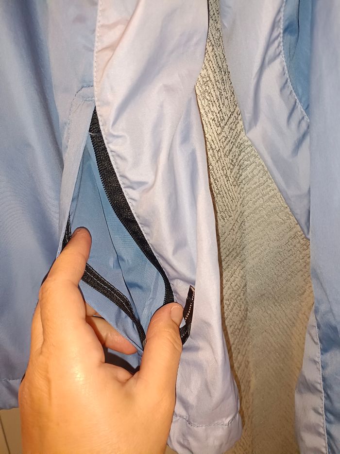 Veste coupe -vent Nike, taille S - photo numéro 3