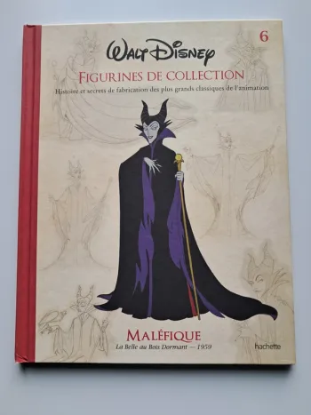 Livre Maléfique dans La Belle au Bois Dormant de Walt Disney - Tome 6