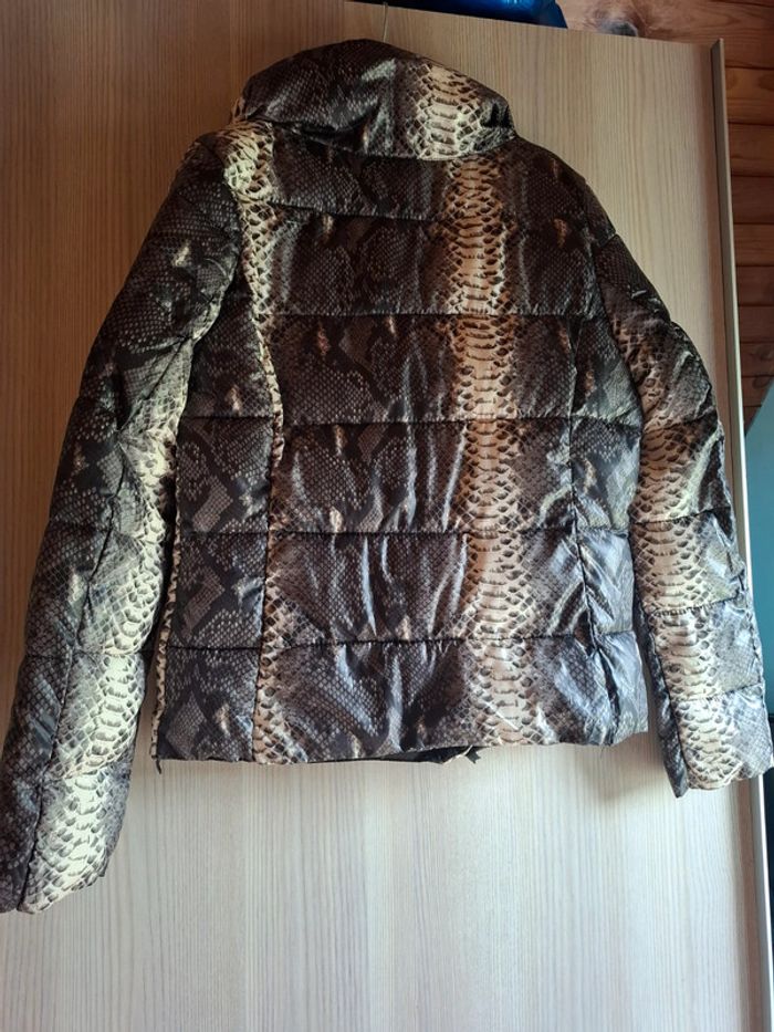 Veste sans capuche imprimé serpent doudoune - photo numéro 4
