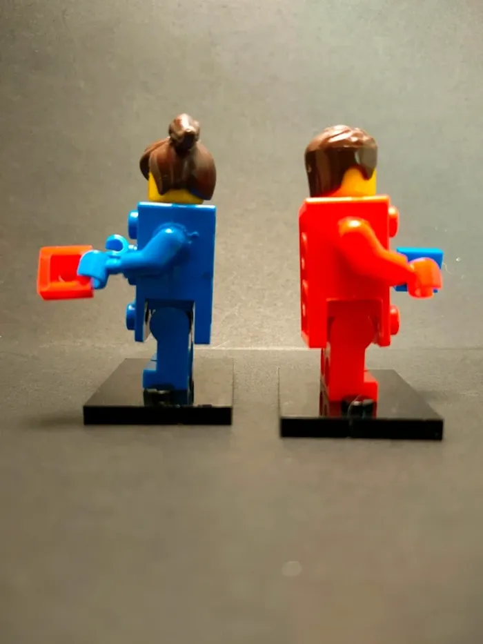 Figurine type lego monsieur et madame brique - photo numéro 2
