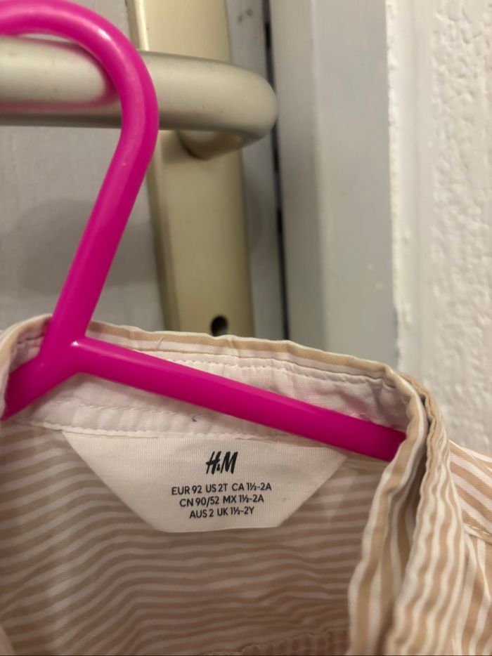 Chemise manches longues h&m 2 ans - photo numéro 2