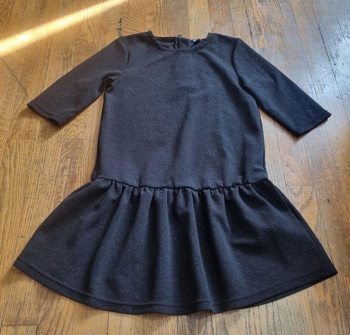 robe kiabi hiver fille noir pailleté taille 10 ans