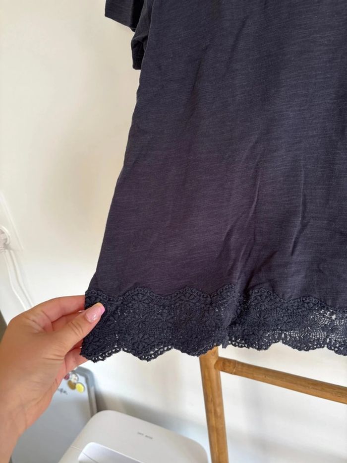 t-shirt bleu marine dentelle superdry taille L/40 - photo numéro 2