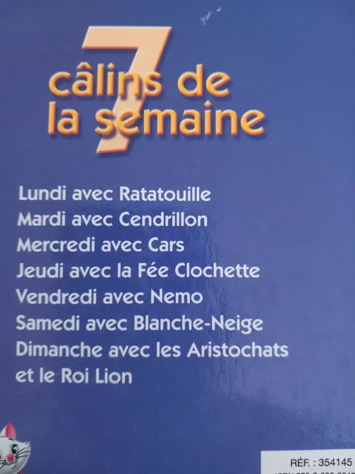 Livre enfants "7 câlins de la semaine" Disney. - photo numéro 2