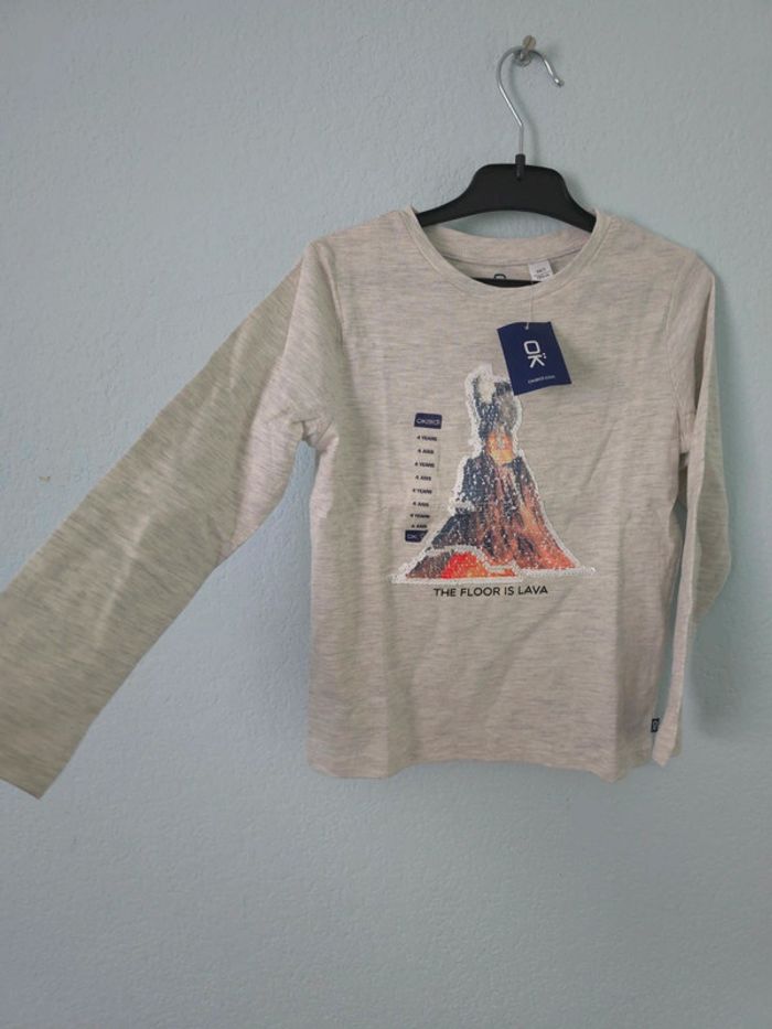 Pull enfant sequins taille 4 ans neuf