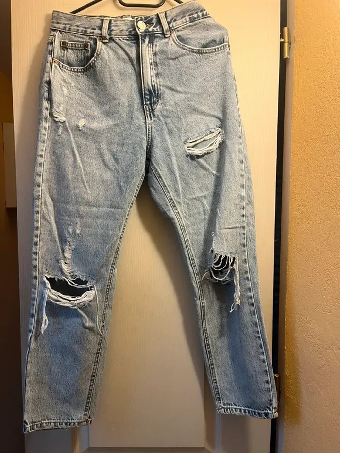 jeans à trou pull and bear - photo numéro 2