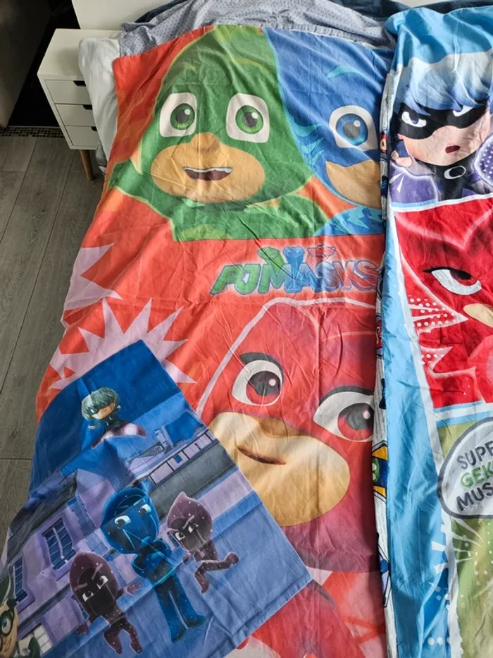 Lot 2 housse de couette et 1 Taie d'oreiller 1 personne Pyjamasques - photo numéro 2