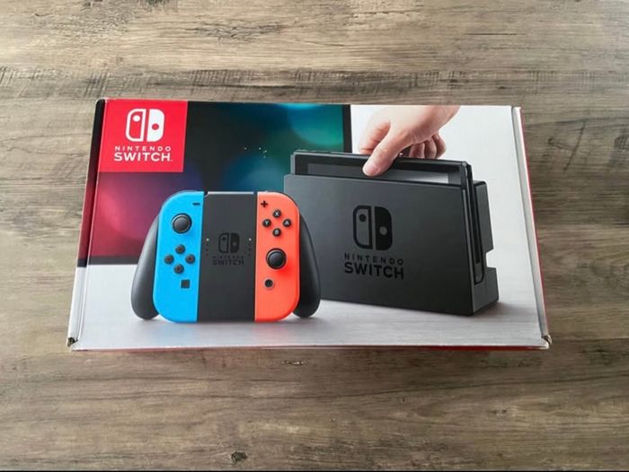 Nintendo Switch - photo numéro 2